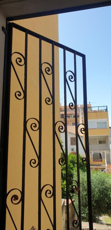 Casa Vacanze Cagliari Homestay *